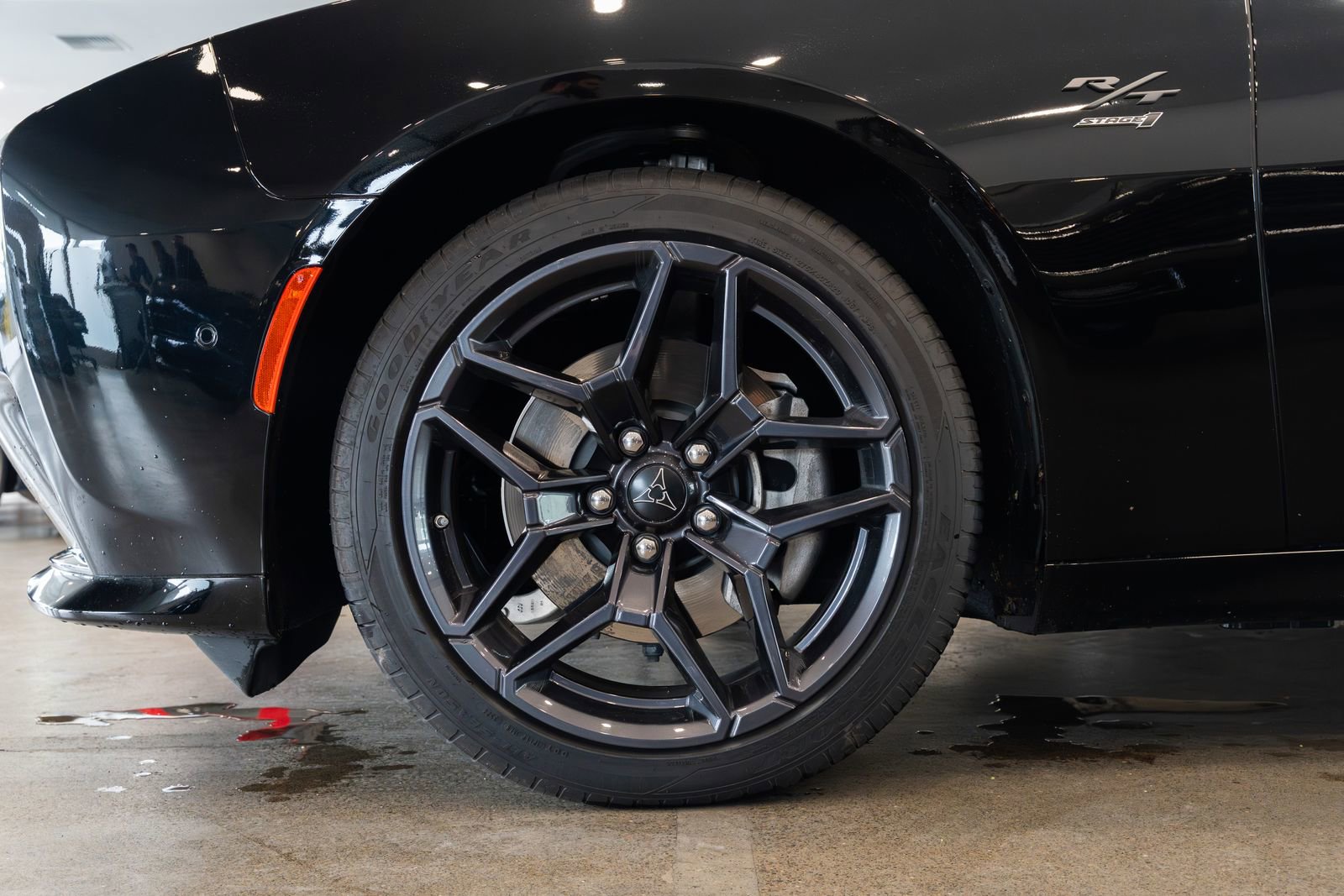 Used 2024 Dodge Charger Daytona R/T w/ Plus Group AWD/4WD image 7