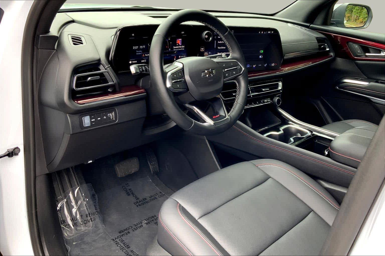 Used 2026 Chevrolet Traverse Z71 w/ Driver Confidence Package AWD/4WD image 17