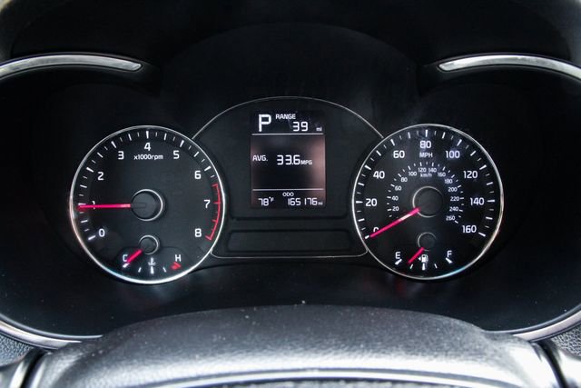 Used 2017 Kia Forte LX image 19