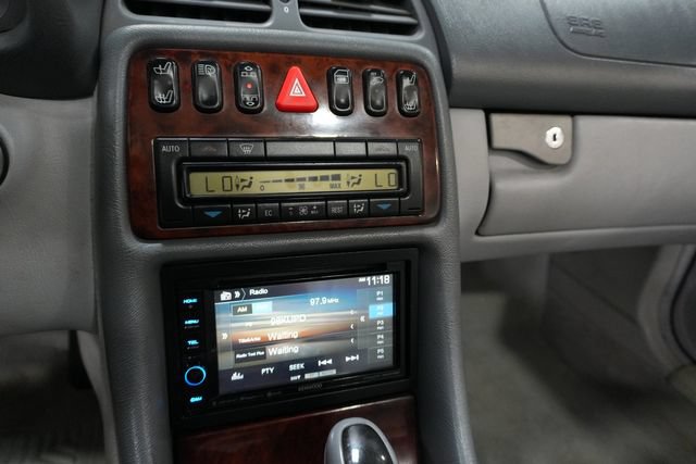Used 2002 Mercedes-Benz CLK 320 Cabriolet w/ K4 Opt Pkg image 23