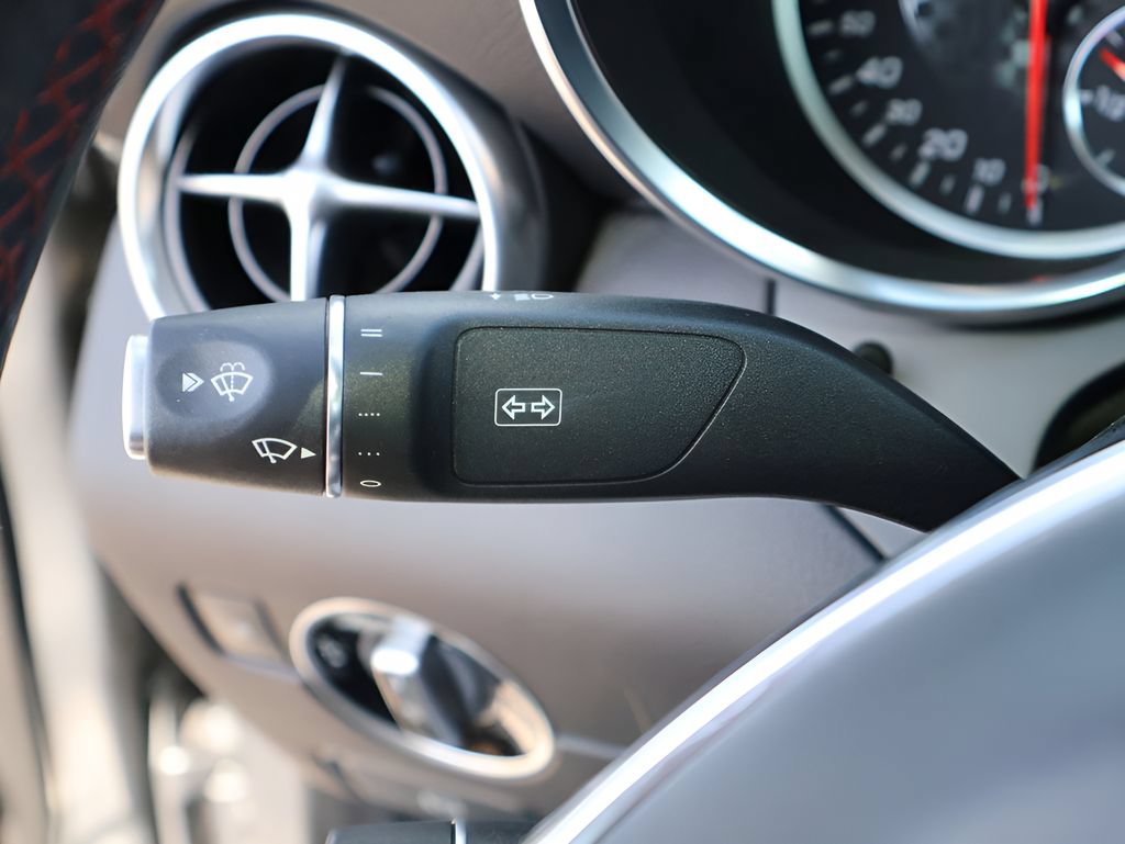 Used 2019 Mercedes-Benz SLC 43 AMG image 34