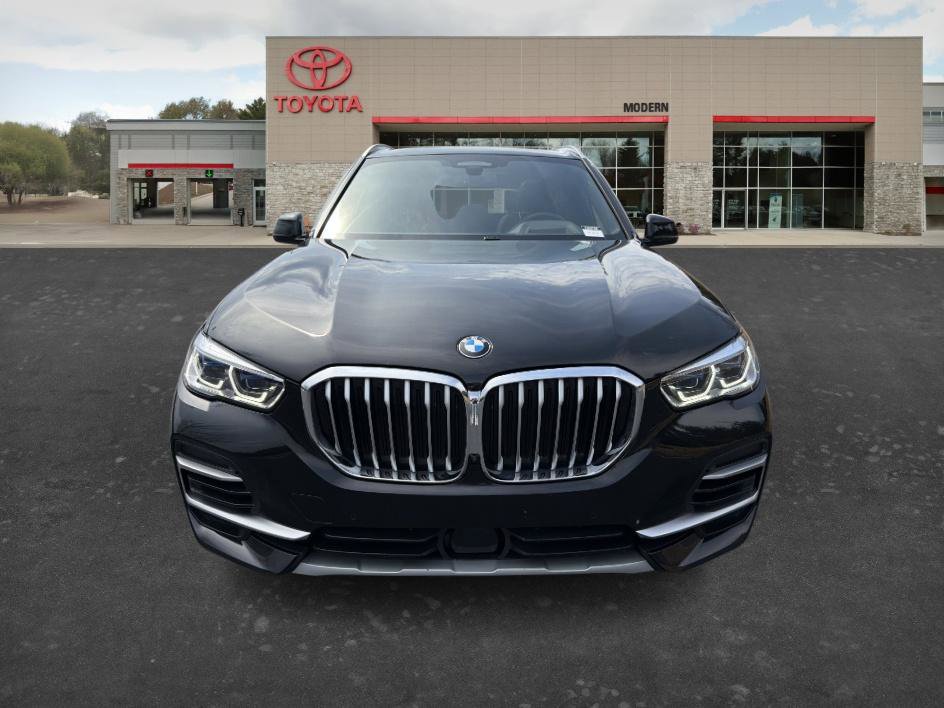 Used 2023 BMW X5 xDrive40i image 2