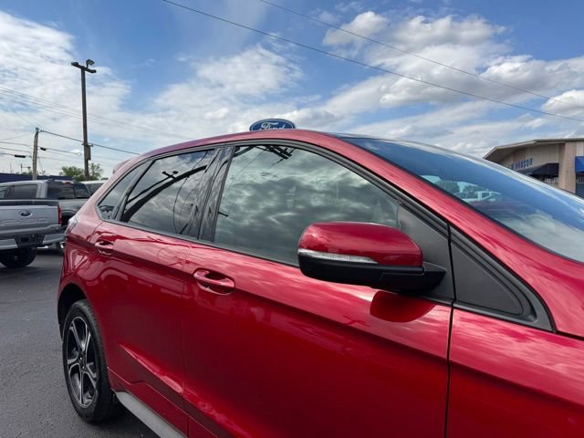 Used 2024 Ford Edge ST w/ Equipment Group 401A AWD/4WD image 8