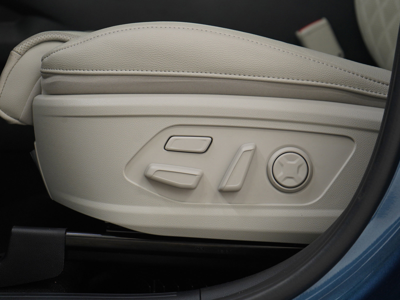 Used 2025 Kia Sorento SX Prestige AWD/4WD image 26