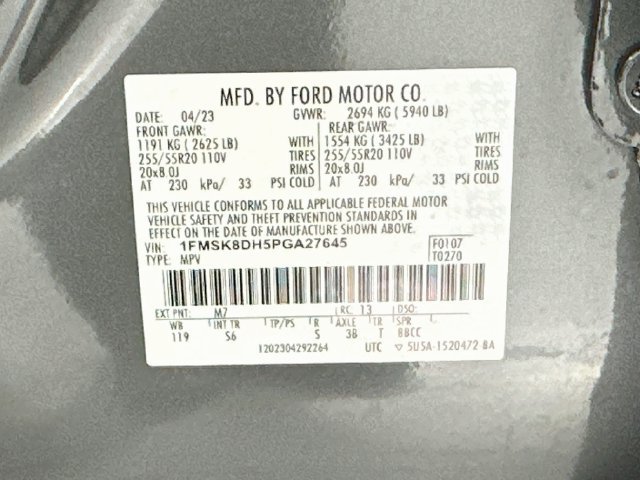 Used 2023 Ford Explorer XLT w/ Equipment Group 202A AWD/4WD image 30