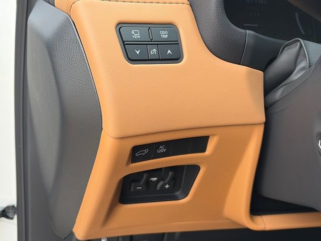 Used 2025 Lexus LX 700h Luxury w/ Appearance Package AWD/4WD image 18