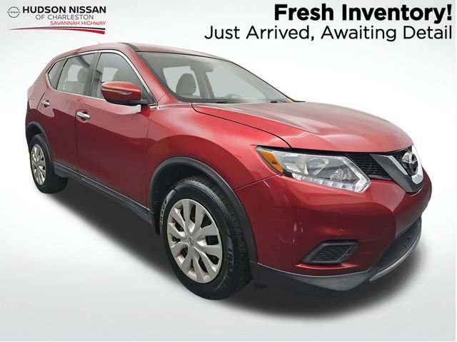 Used 2015 Nissan Rogue S image 1