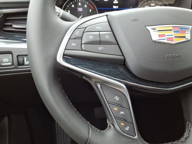 New 2026 Cadillac XT5 Premium Luxury w/ LPO, ONYX Package AWD/4WD image 34