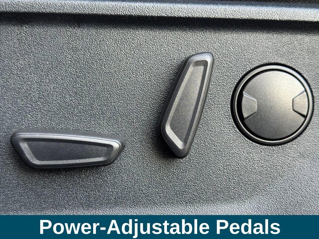 Used 2022 Ford F150 XLT w/ Equipment Group 302A High image 15