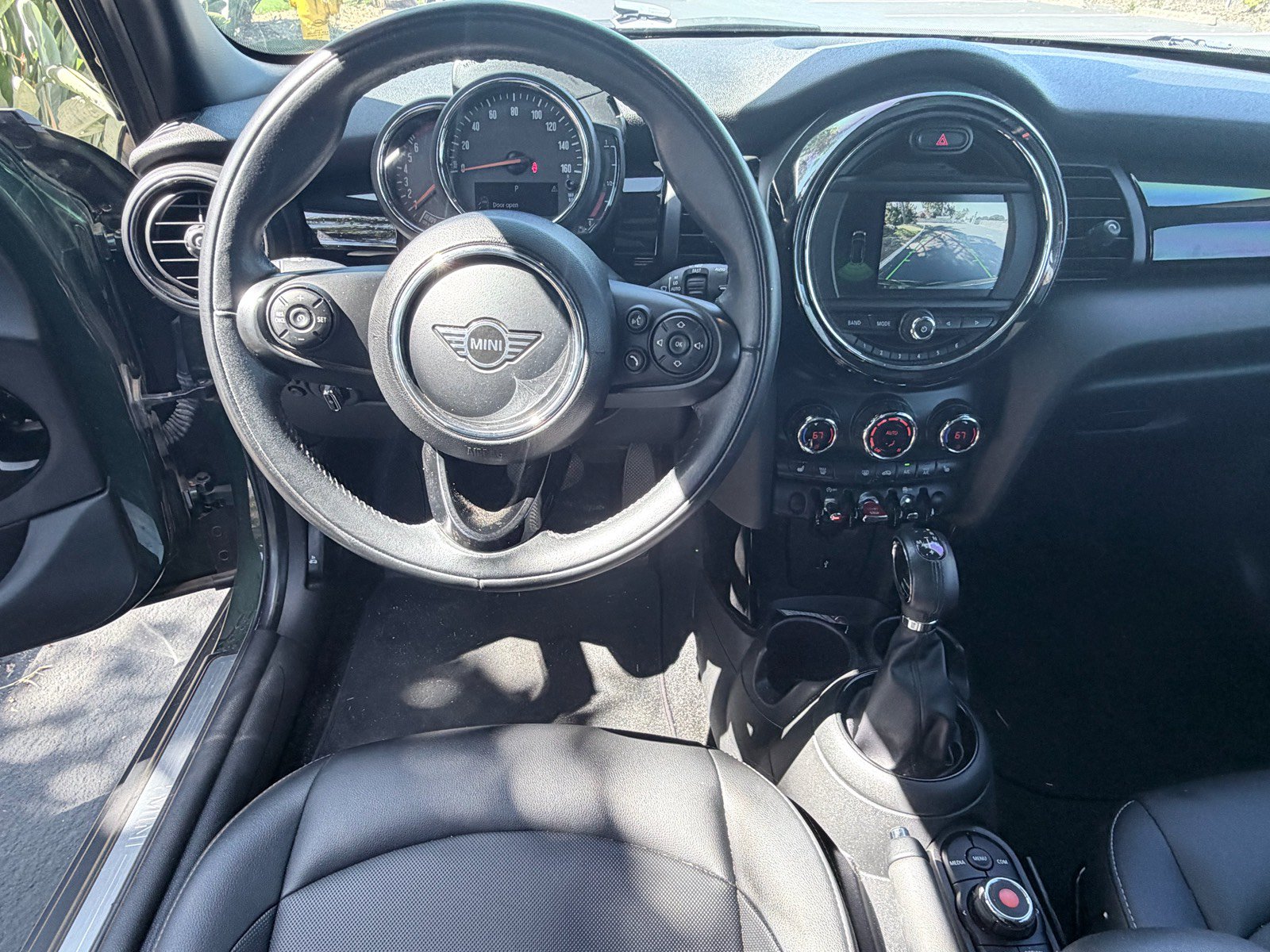 Used 2019 MINI Cooper 4-Door Hardtop FWD image 10