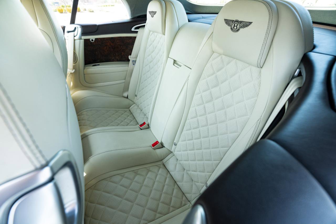 Used 2017 Bentley Continental GT image 37