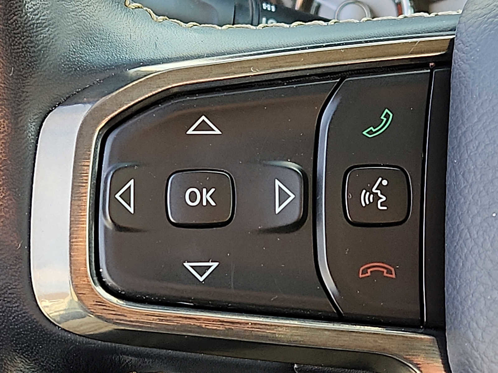 Certified 2019 RAM 1500 Limited image 21