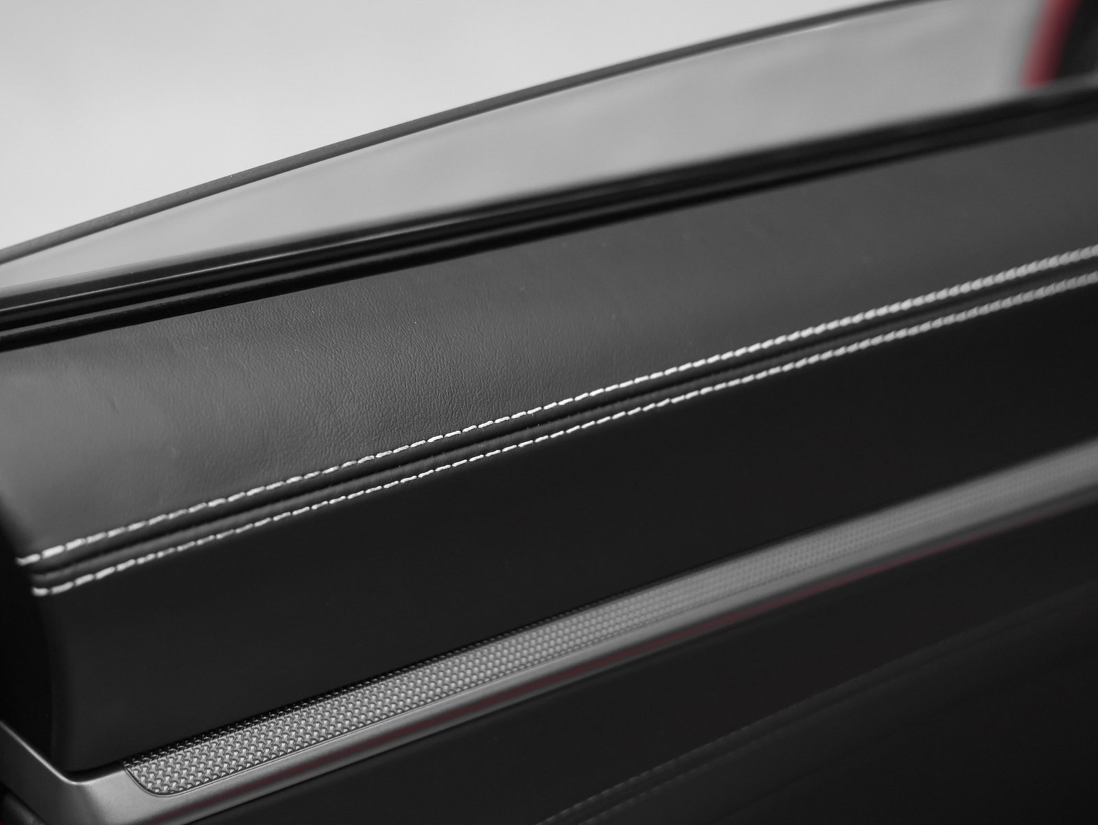 Used 2025 Porsche 911 Carrera image 56