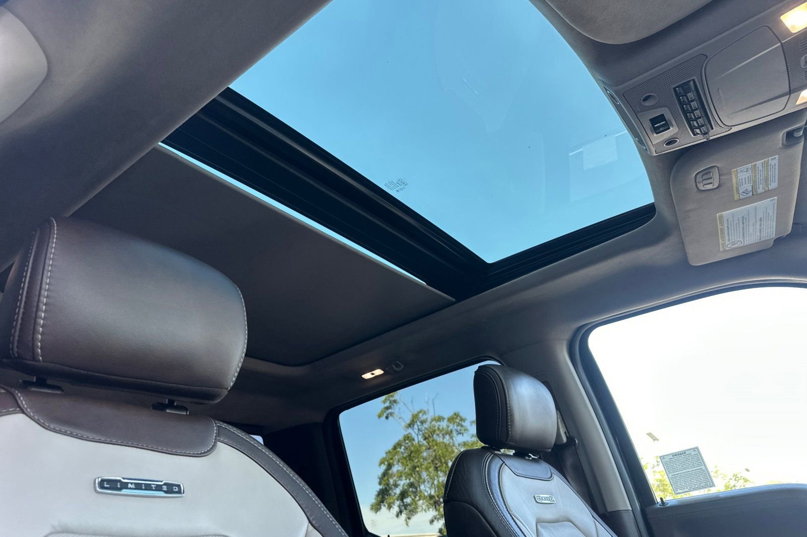 Used 2019 Ford F450 Limited w/ FX4 Off-Road Package image 16