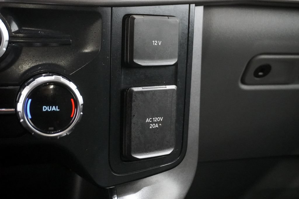 Used 2025 Ford F150 XLT w/ Equipment Group 301A Standard AWD/4WD image 22