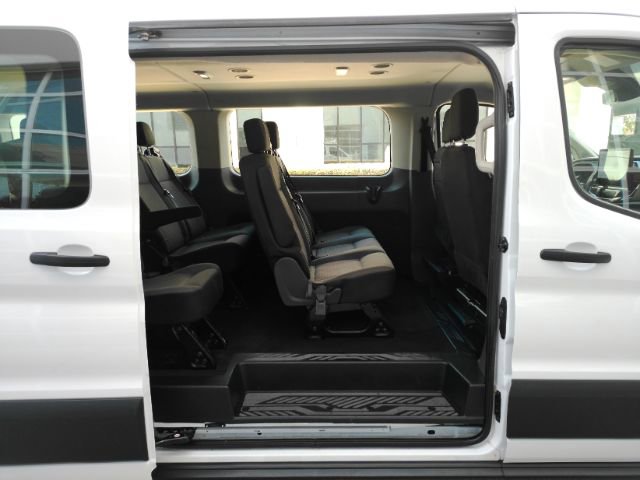 Used 2023 Ford Transit 350 XLT image 6