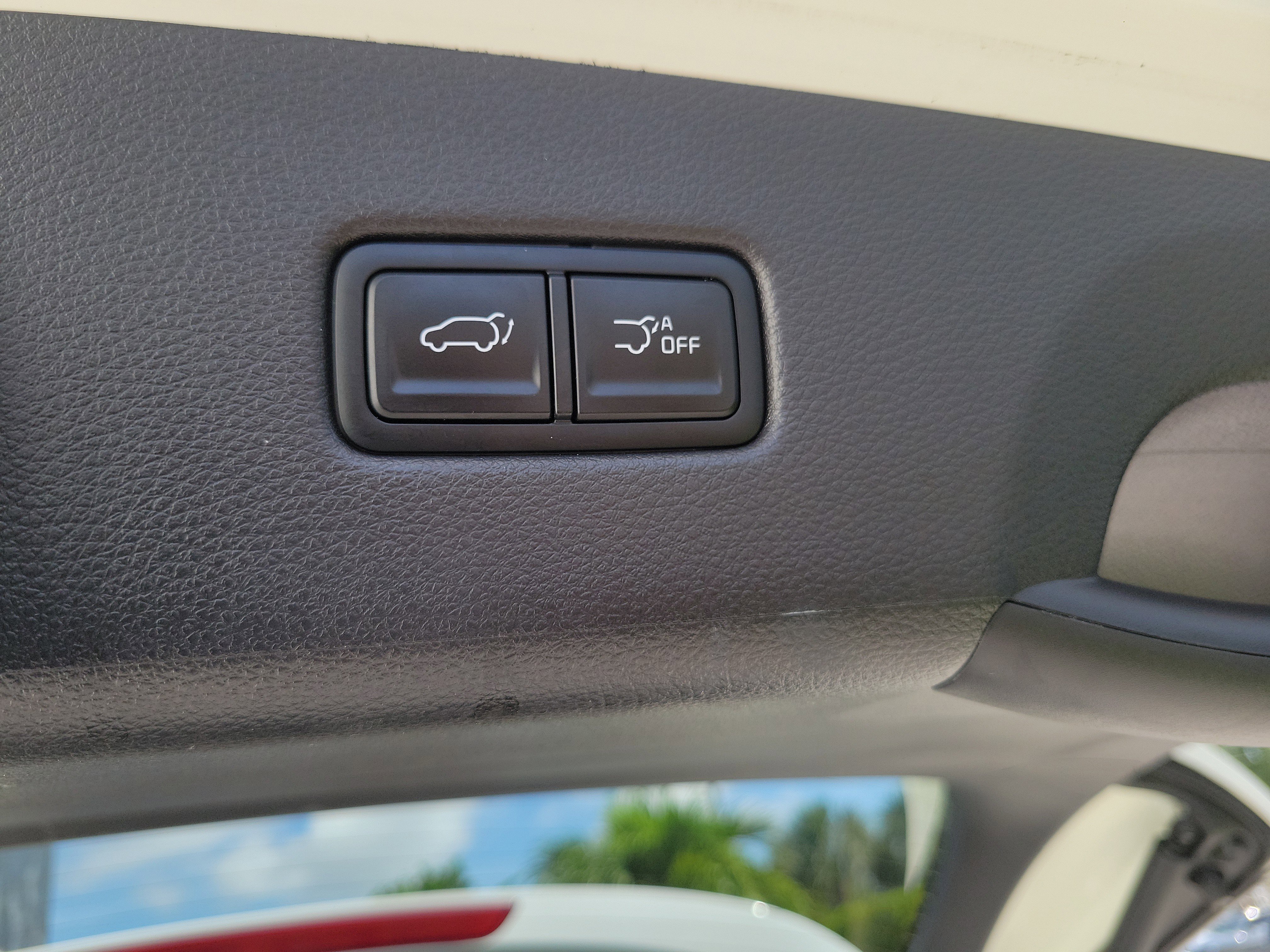 Used 2024 Kia Carnival SX Prestige FWD image 9