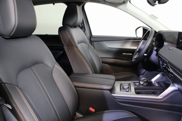 Used 2025 MAZDA CX-90 3.3 Turbo w/ Preferred Package image 13