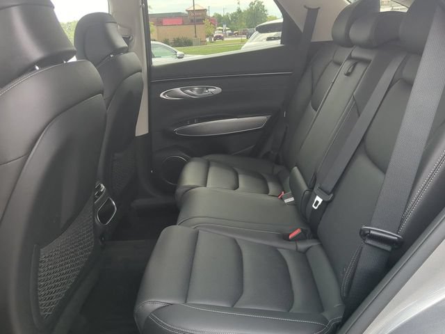 Used 2023 Genesis GV70 2.5T w/ Select Package AWD/4WD image 13