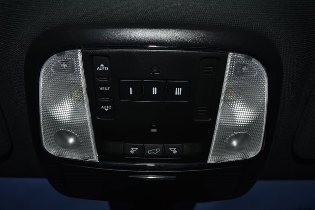 Used 2017 Dodge Durango GT w/ Premium Group image 34