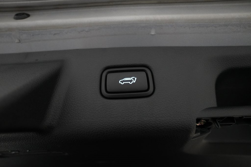 Used 2024 Hyundai Palisade Limited image 15