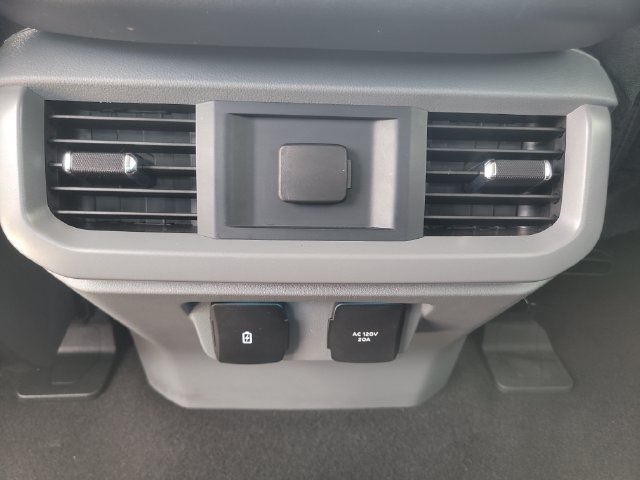 Used 2024 Ford F150 XLT w/ Equipment Group 303A High AWD/4WD image 16
