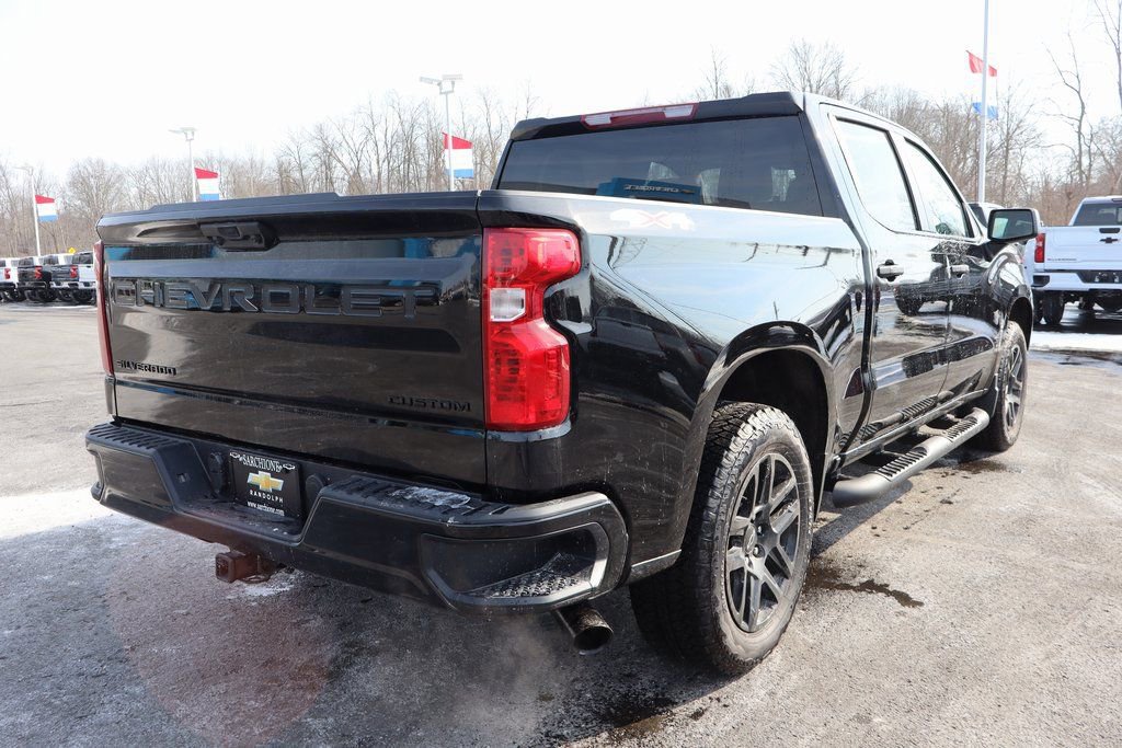 New 2026 Chevrolet Silverado 1500 Custom w/ Turbomax Blackout Package image 21