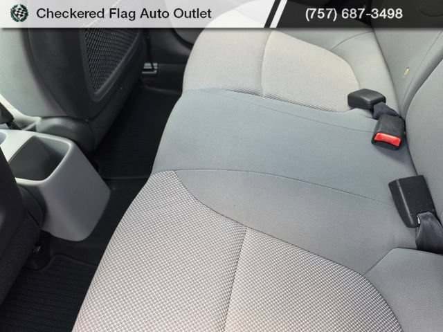 Used 2014 Hyundai Accent GS FWD image 32