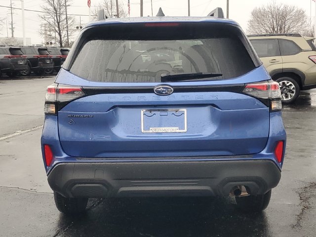 Used 2026 Subaru Forester Premium AWD/4WD image 4