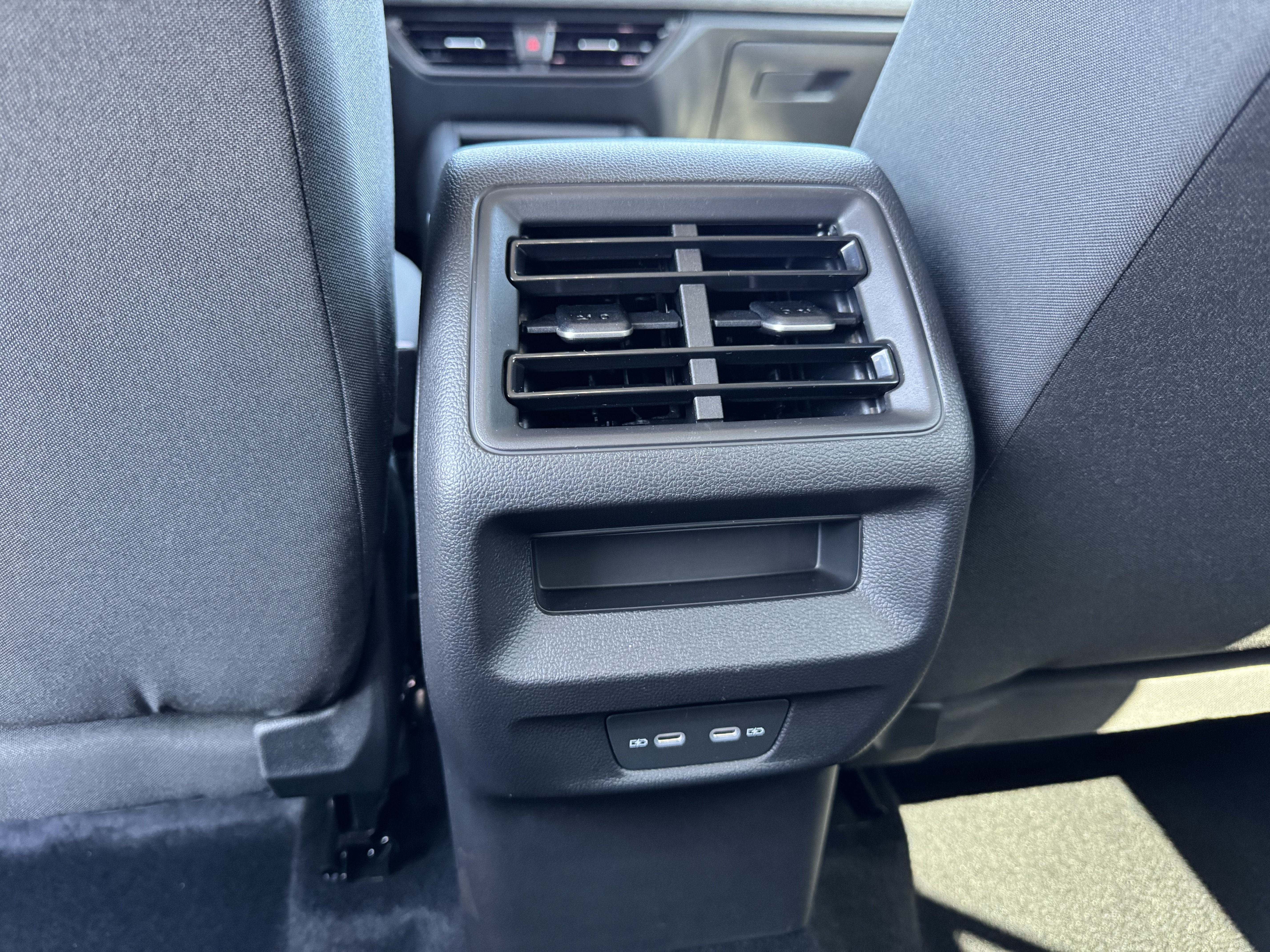 Certified 2025 Volkswagen Tiguan S AWD/4WD image 30