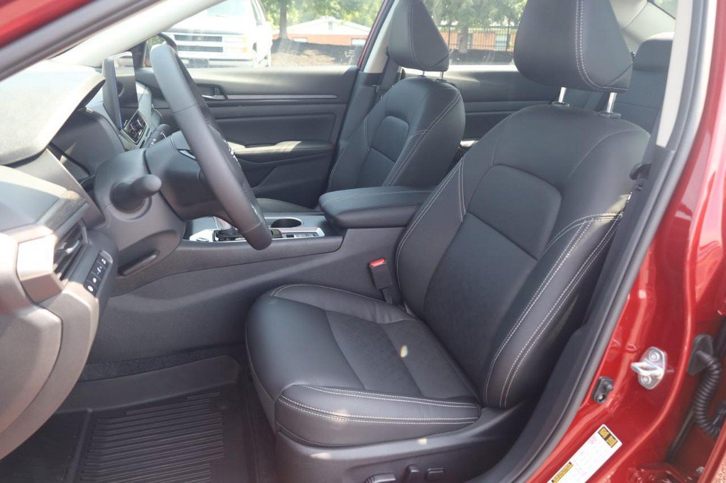 New 2026 Nissan Altima 2.5 SV w/ SV Premium Package AWD/4WD image 19