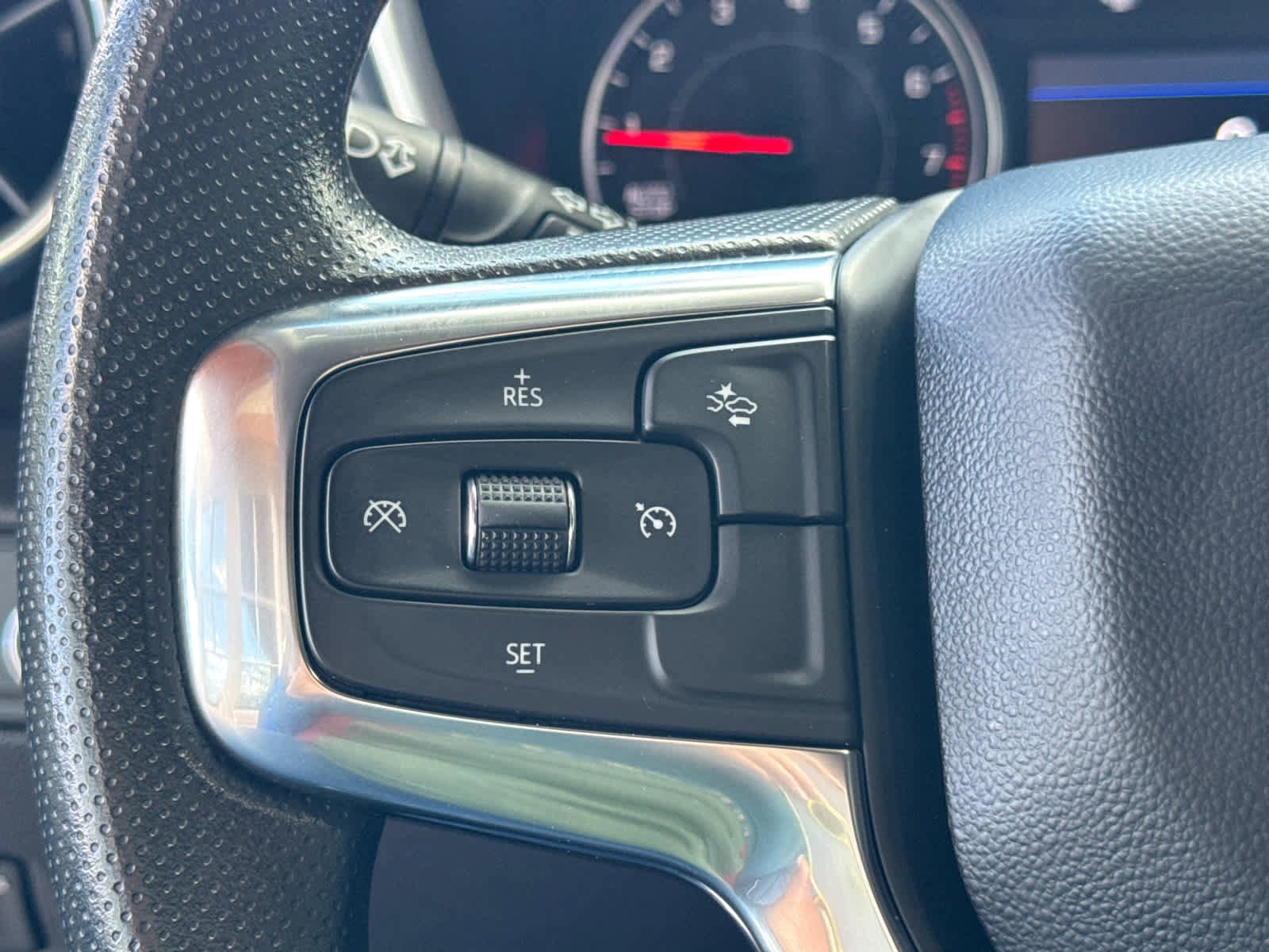 Certified 2025 Chevrolet Blazer LT image 13