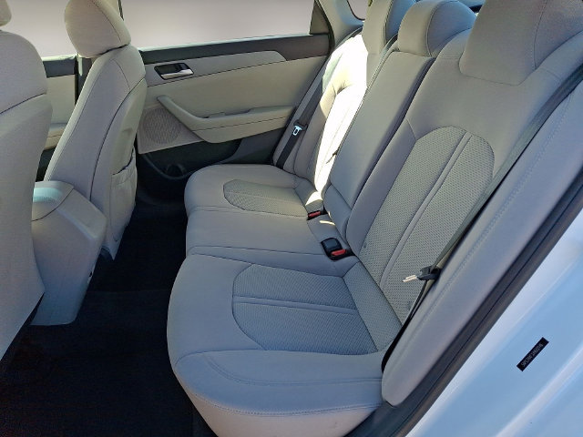 Used 2018 Hyundai Sonata SE FWD image 10