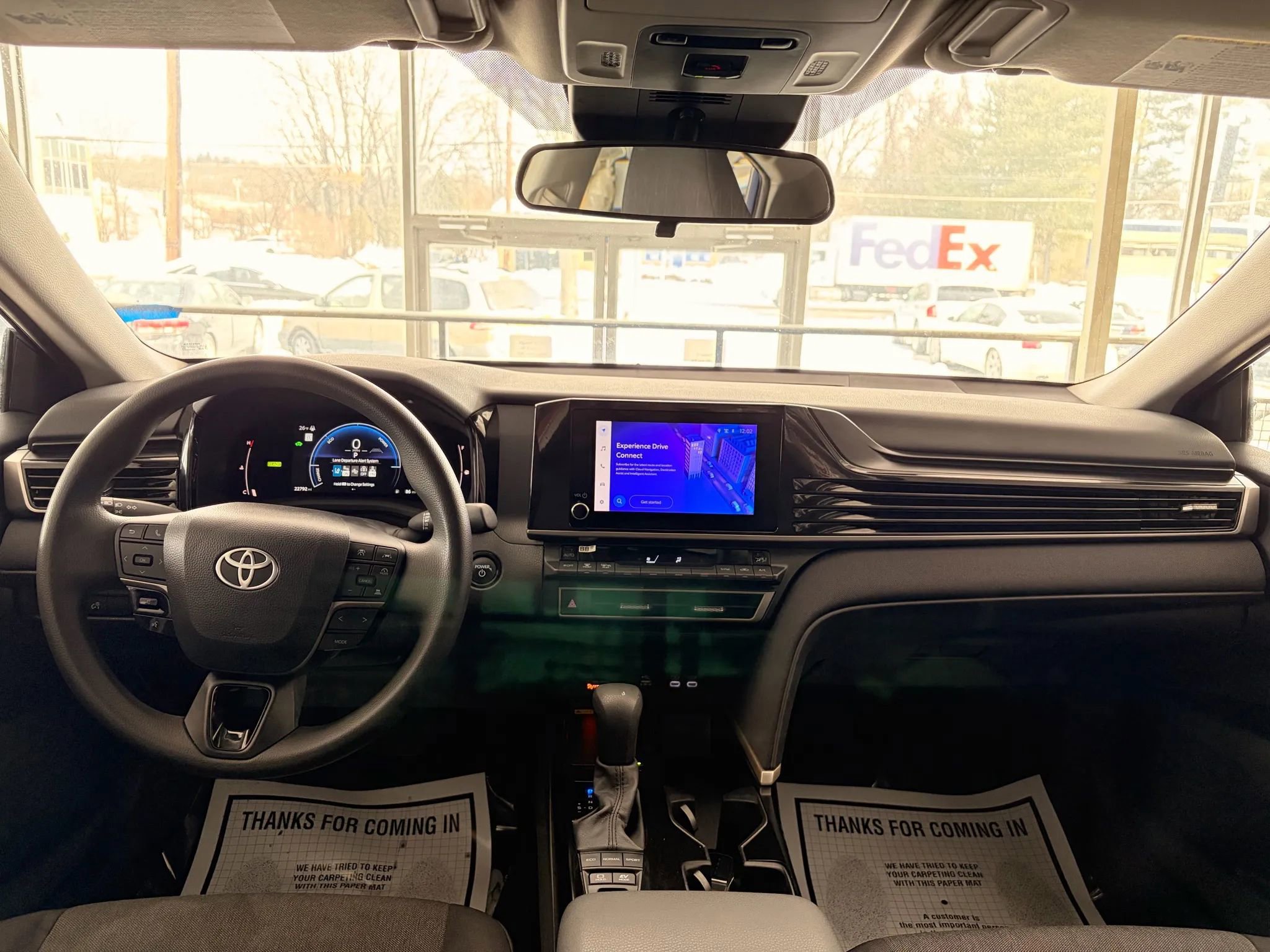 Used 2025 Toyota Camry SE image 21