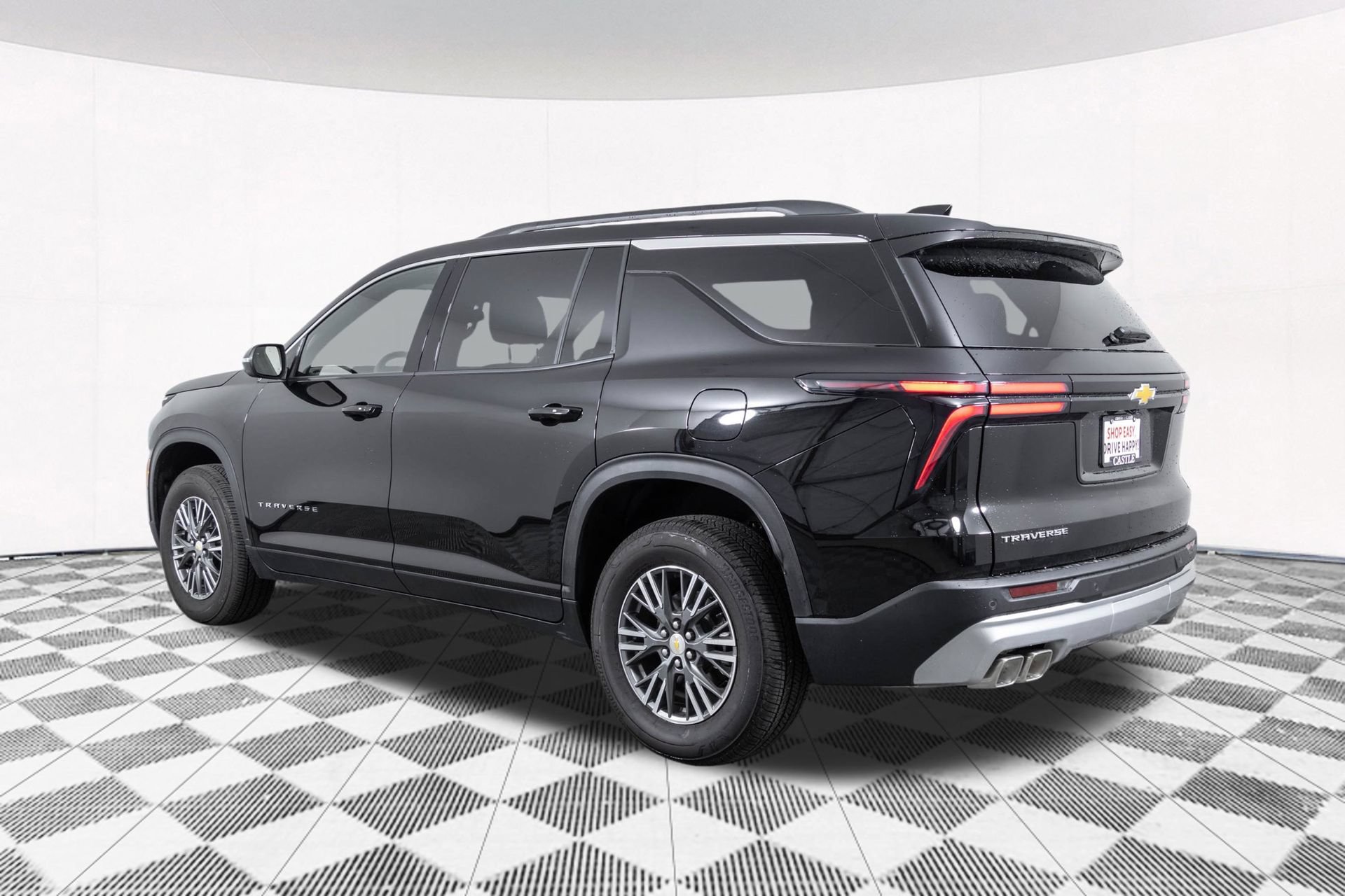 Used 2026 Chevrolet Traverse LT FWD image 15
