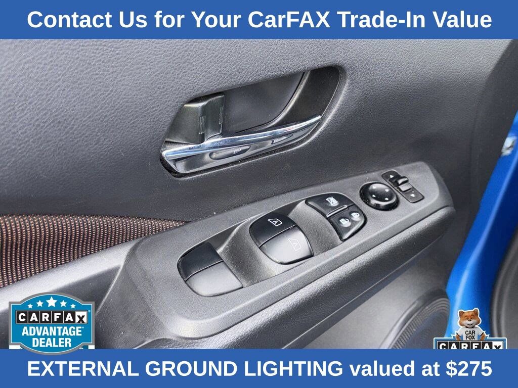 Used 2023 Nissan Kicks SR w/ Interior Electronics Package FWD image 27