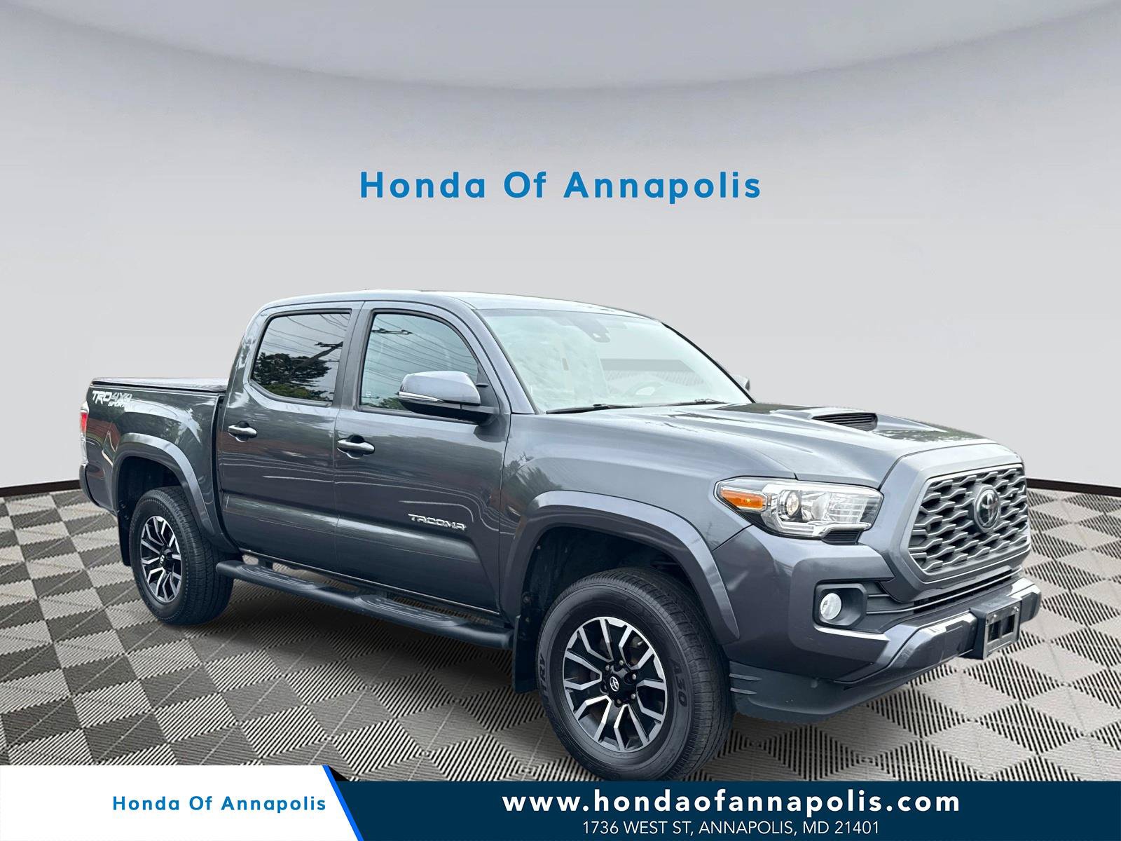 Used 2021 Toyota Tacoma TRD Sport w/ Technology Package AWD/4WD image 1