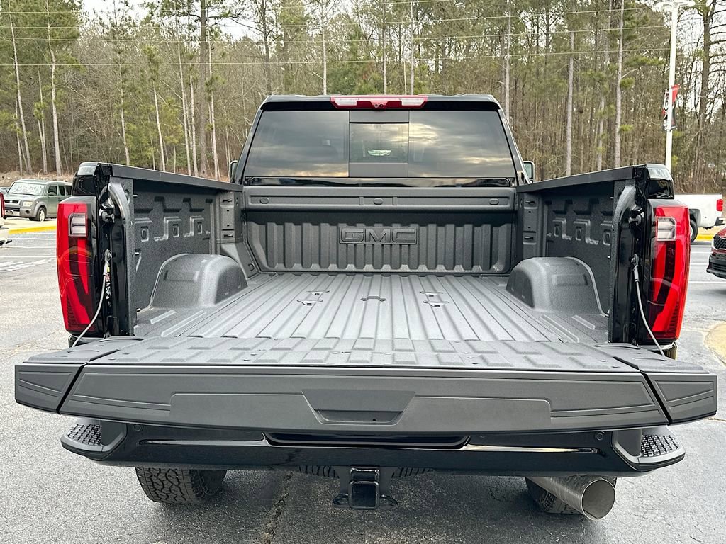 New 2026 GMC Sierra 3500 Denali w/ Denali Reserve Package image 16