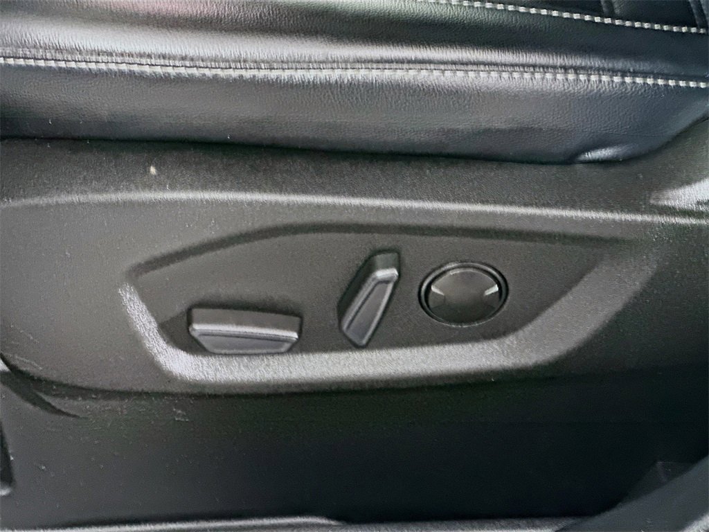 Used 2022 Ford Edge SEL image 22