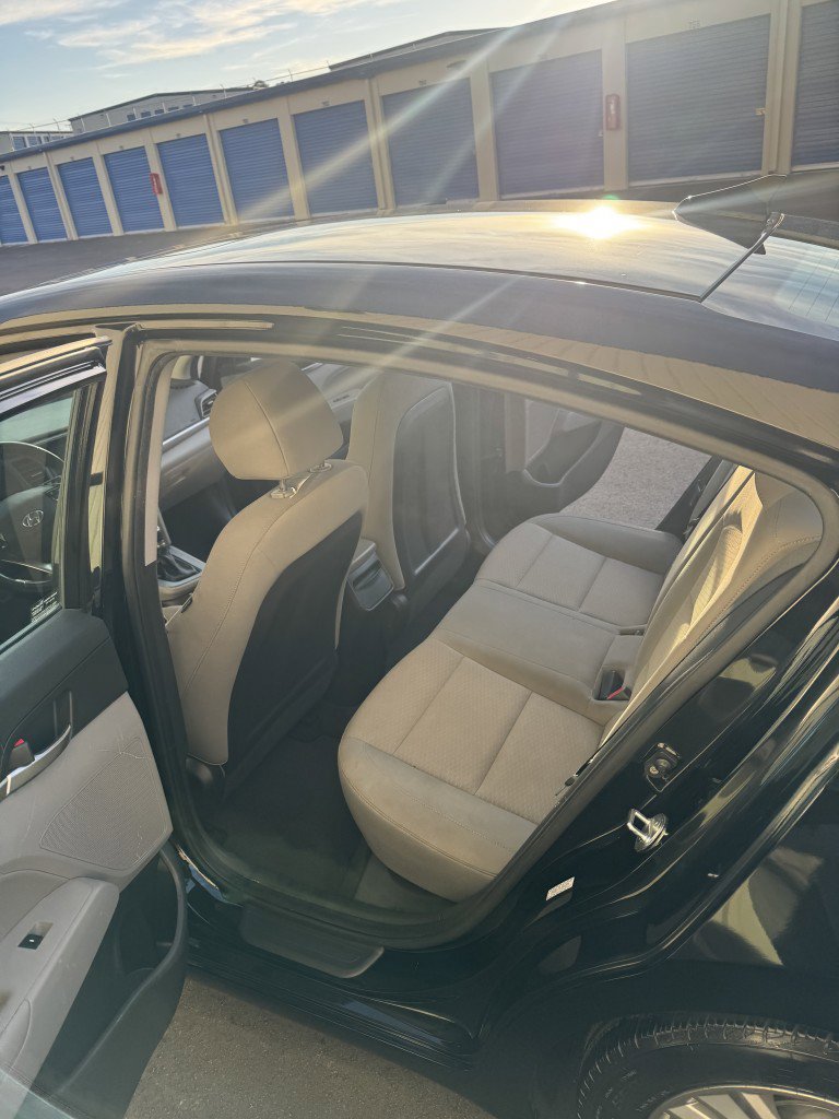 Used 2020 Hyundai Elantra Value Edition FWD image 12