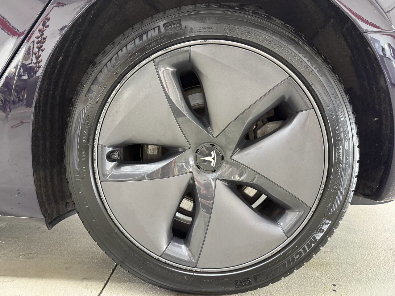 Used 2019 Tesla Model 3 image 33