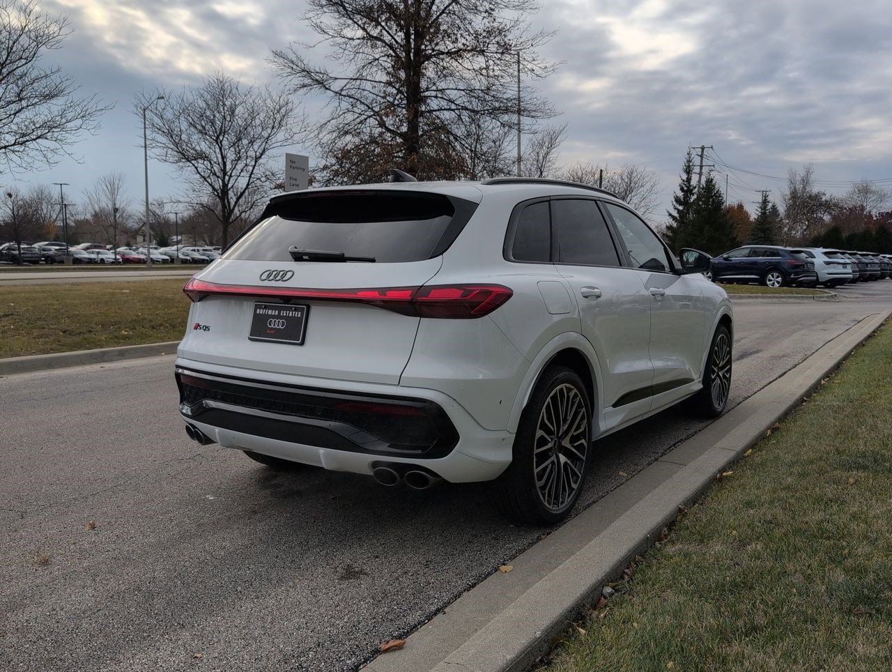 New 2025 Audi SQ5 Prestige image 38