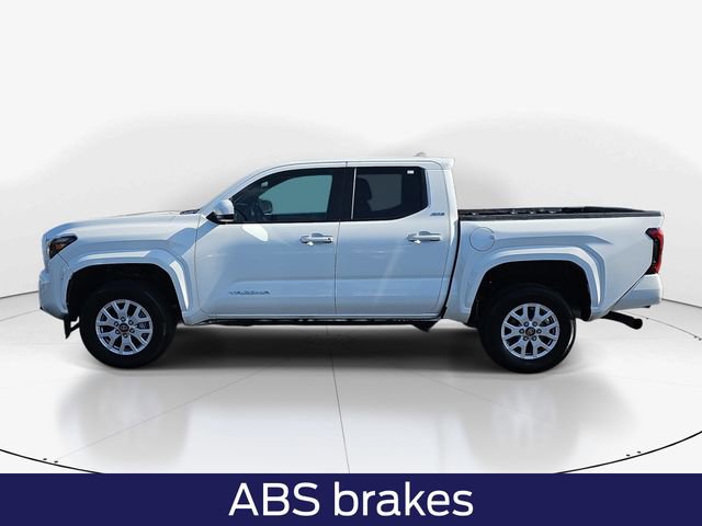 Used 2024 Toyota Tacoma SR5 image 8