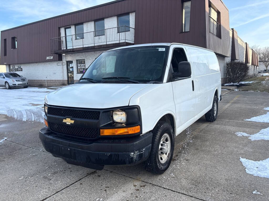 Used 2016 Chevrolet Express 2500 RWD image 3