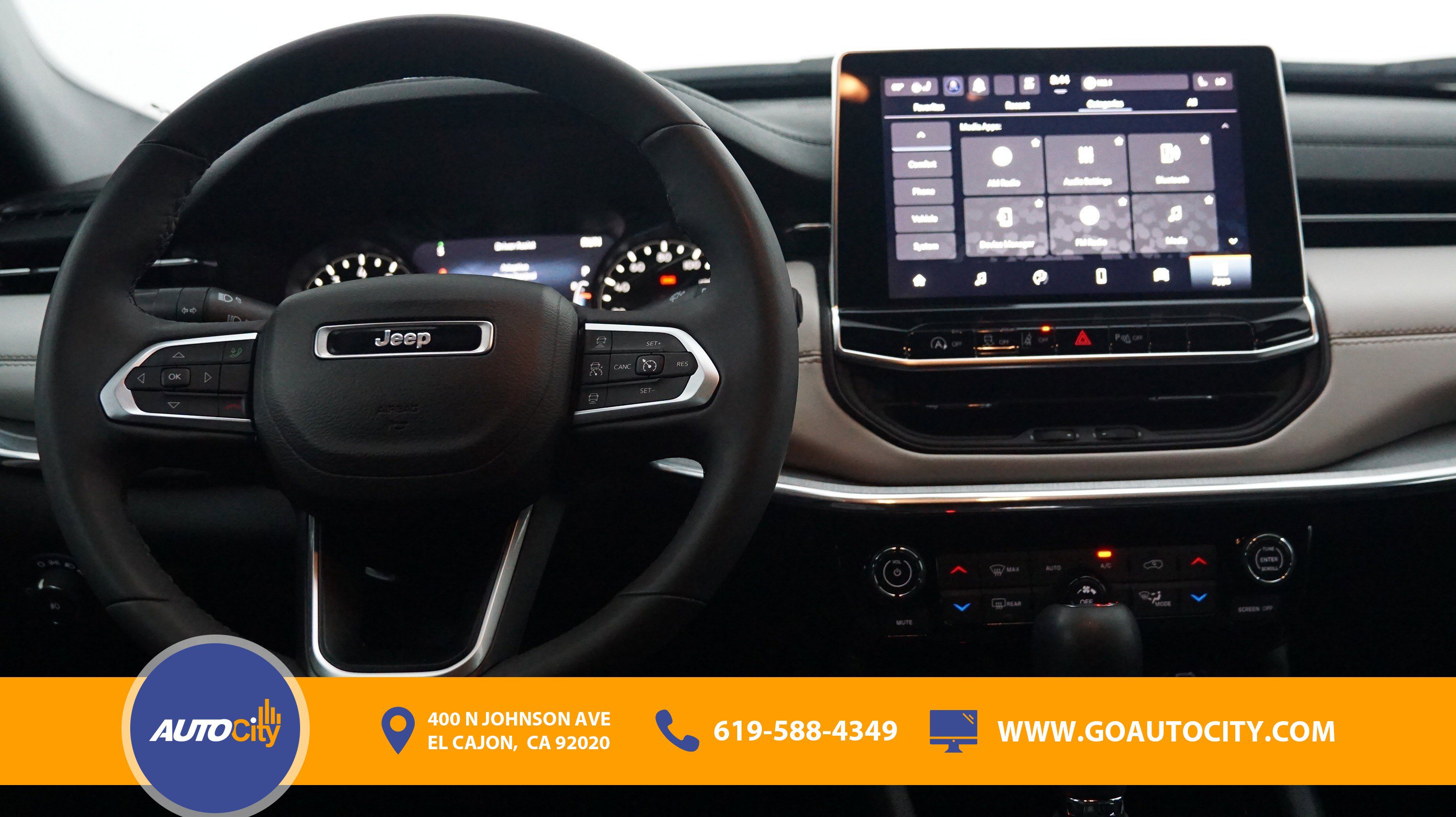 Used 2024 Jeep Compass Limited AWD/4WD image 5