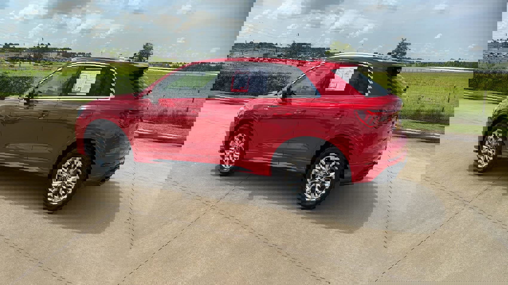 Used 2023 Audi Q3 2.0T Premium image 6