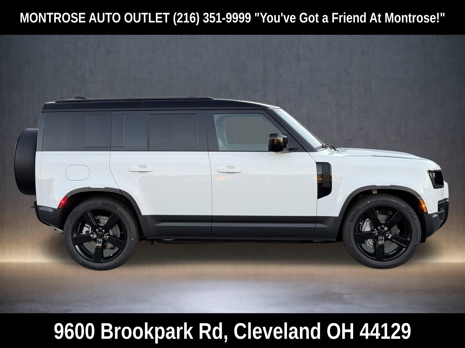 New 2026 Land Rover Defender 110 S image 7