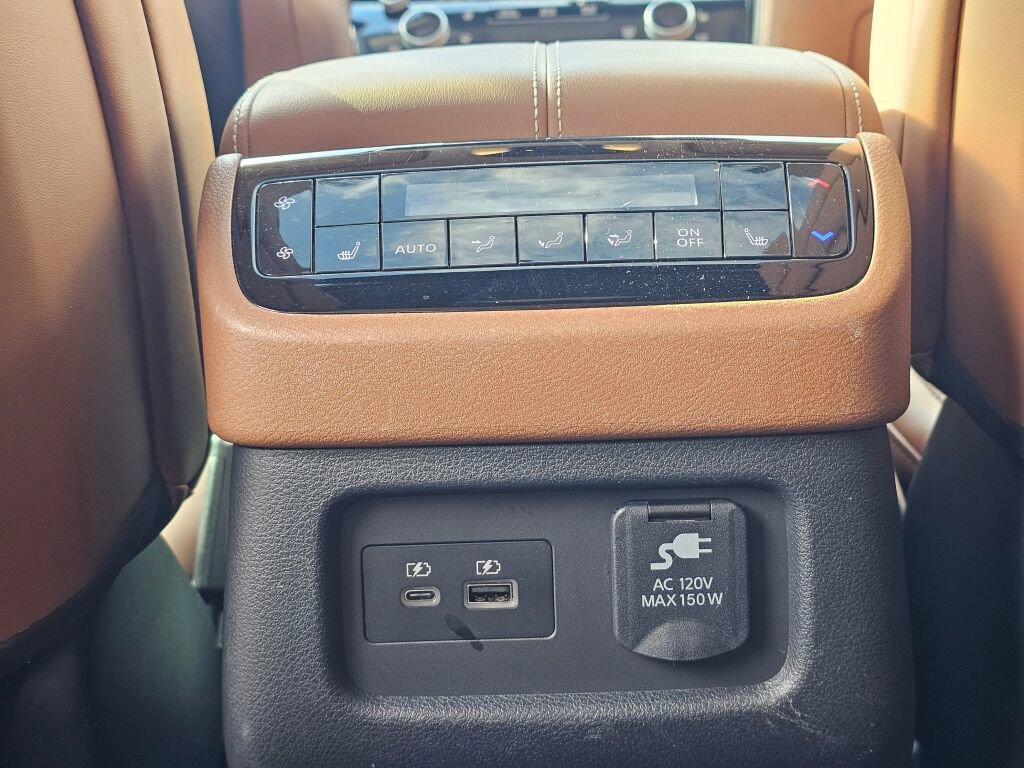 Used 2024 INFINITI QX60 Sensory image 18