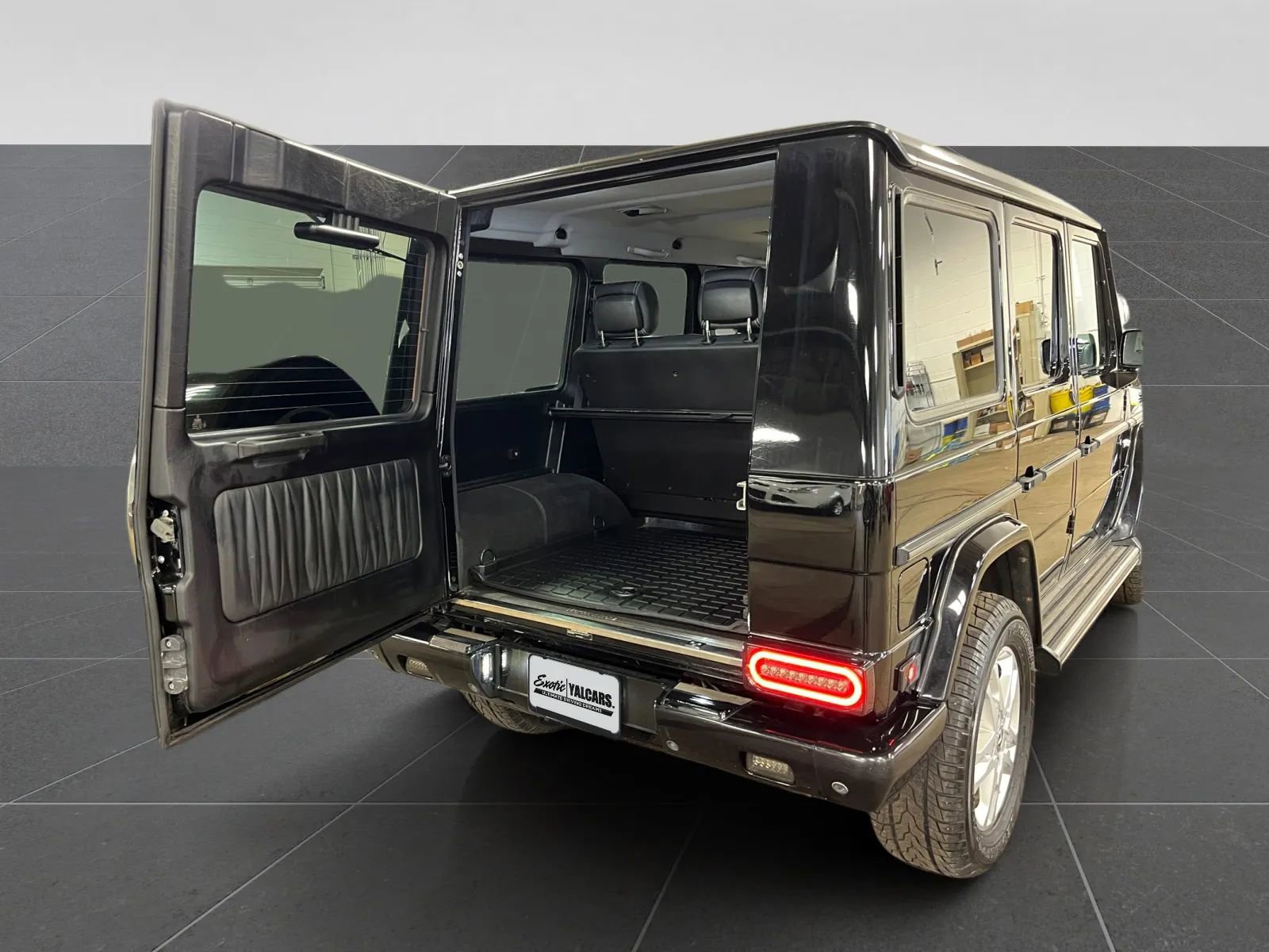Used 2012 Mercedes-Benz G 550 G 550 Sport Utility 4D image 45