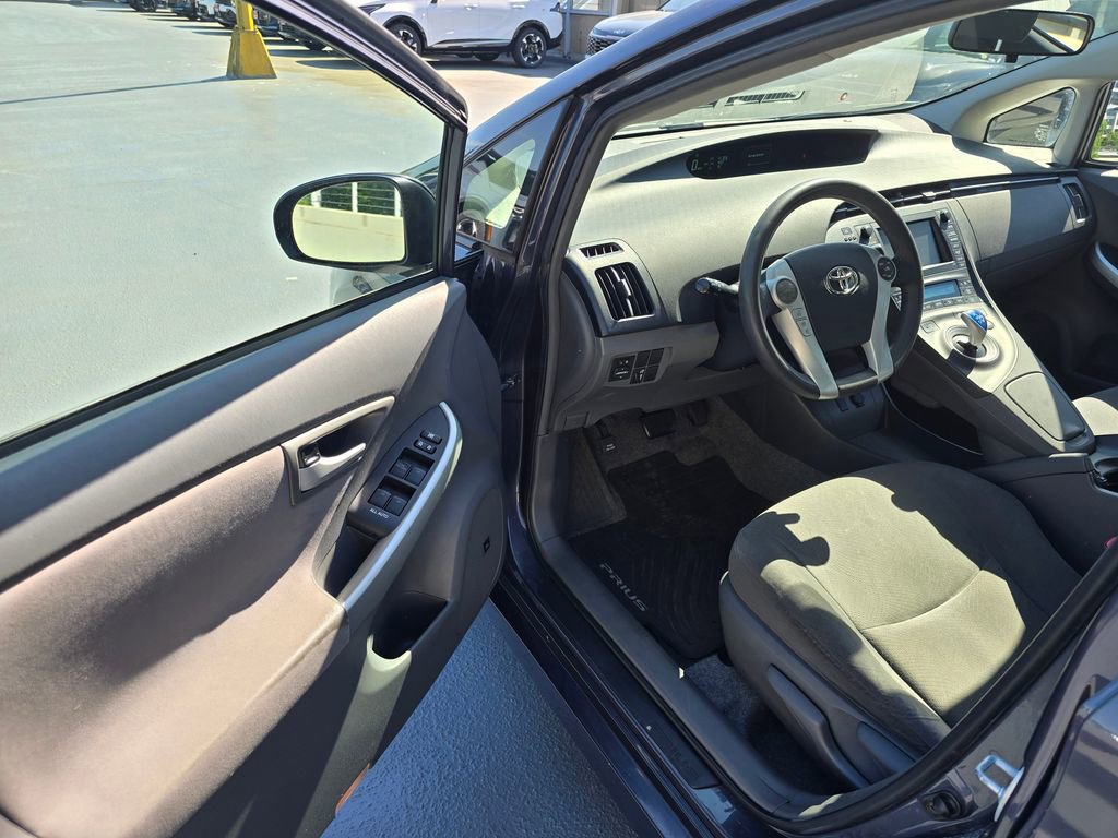 Used 2010 Toyota Prius Five FWD image 19